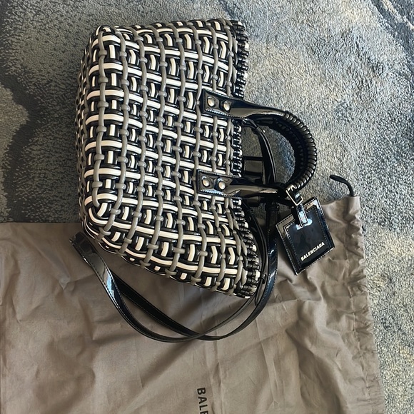 Balenciaga BISTRO XS BASKET WITH STRAP. - Picture 4 of 5
